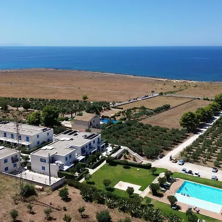 Orizzonte Blu - Bay מקארי